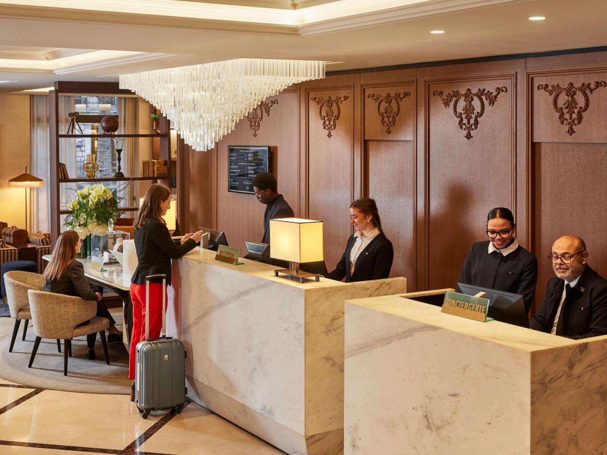 Sofitel Paris Baltimore Tour Eiffel Екстериор снимка